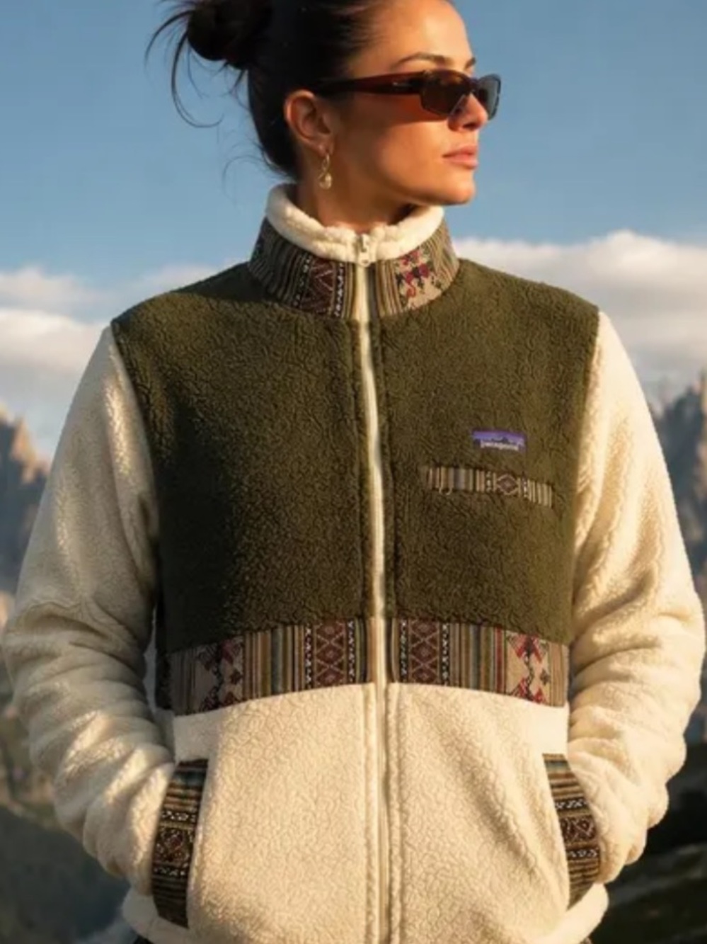 Women’s Size M Patagonia Fleece Jacket Aztec/Geometric Trim Brown and Cream